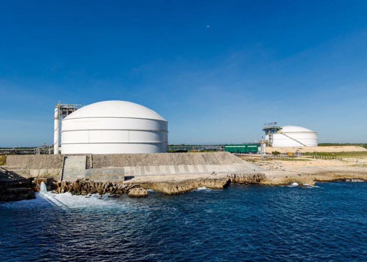 AES Dominicana logra histórica emisión de bonos por US$500 millones