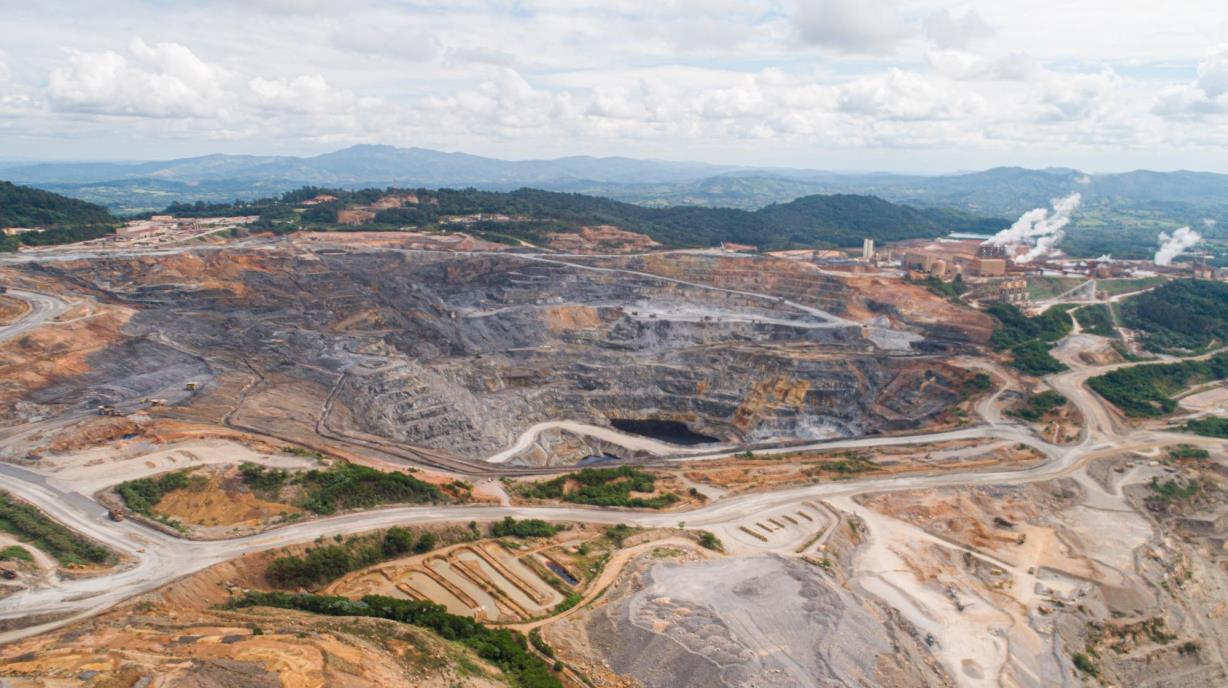 Minería lidera los salarios en República Dominicana con sueldos superiores a RD$76 mil