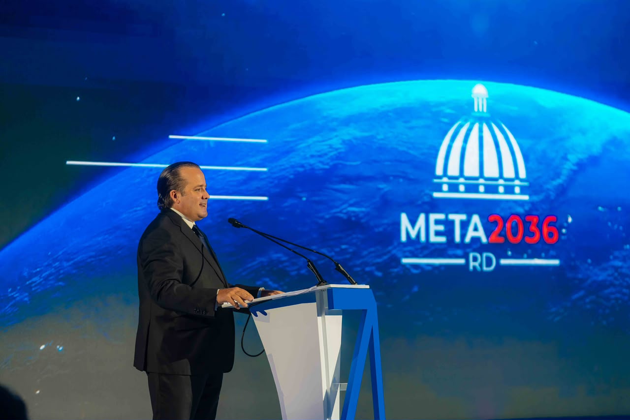 Paliza encabeza apertura del primer Foro Meta RD 2036