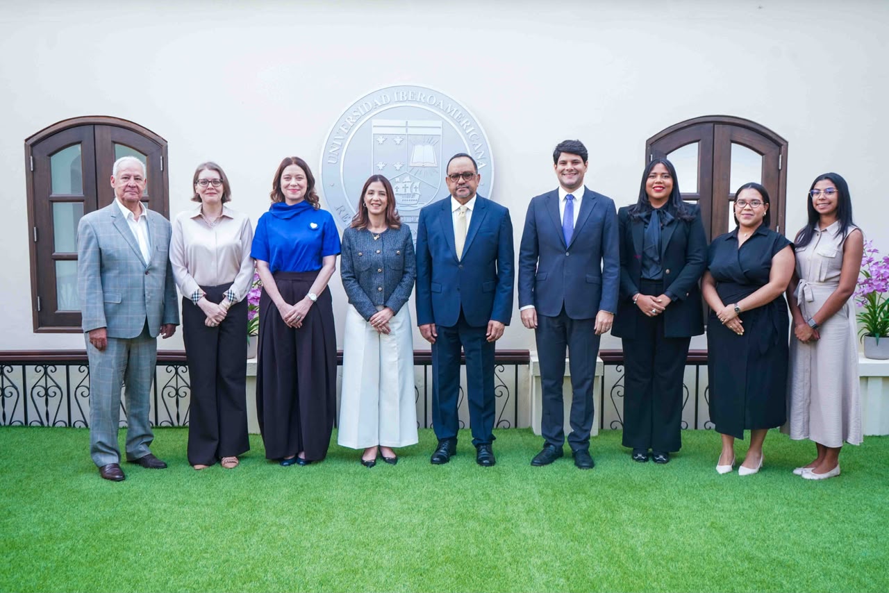 Ministerio de Justicia y UNIBE fortalecen cooperación en Justicia y Derechos Humanos