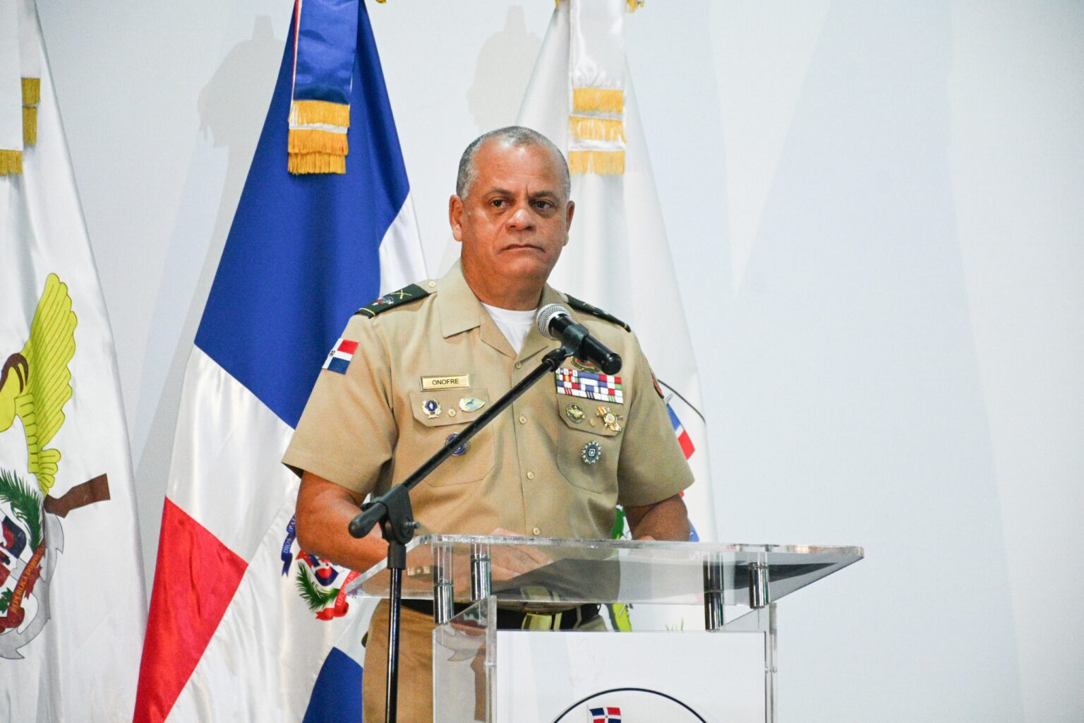 MIDE entrega RD$600 millones por concepto de Sueldo por Año a 327 militares en condición de retiro