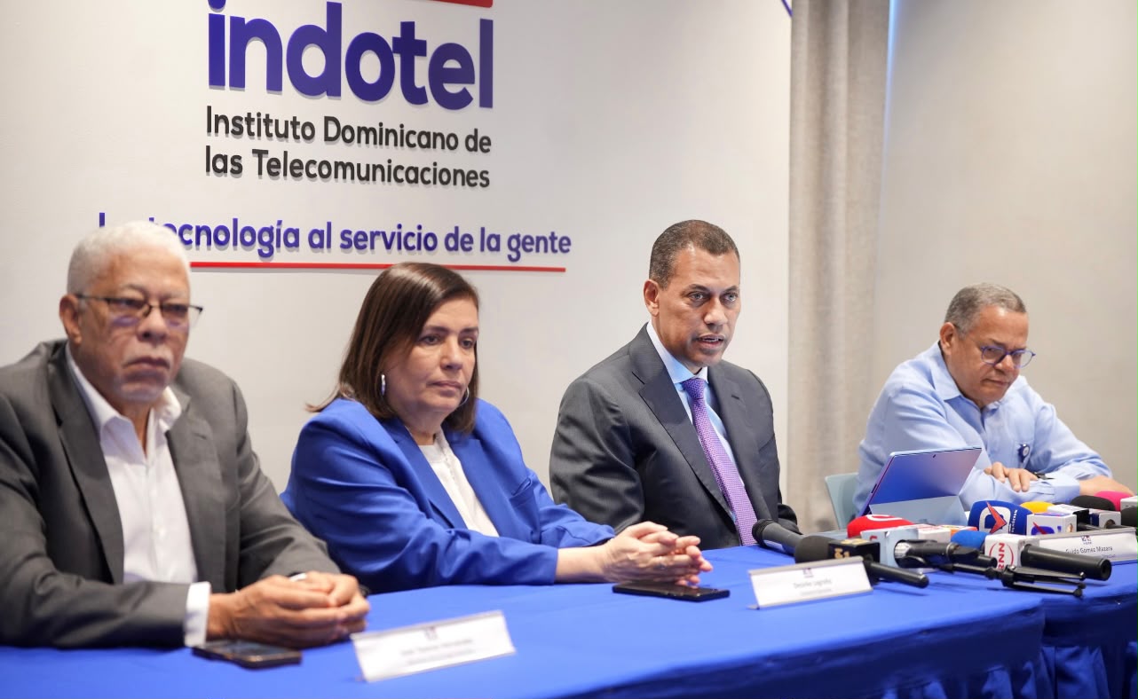 Viettel obtuvo 240 MHz en las bandas de 700 MHz, 2.3 GHz y 3.6 GHz, mientras Claro Dominicana adquirió 20 MHz en la banda de 700 MHz
