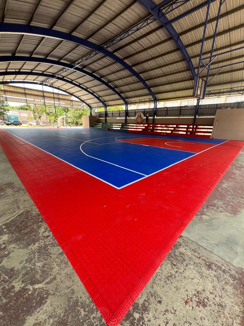 INEFI transforma el polideportivo del Politécnico Nuestra Señora de las Mercedes para el inicio del año escolar 2026-2027