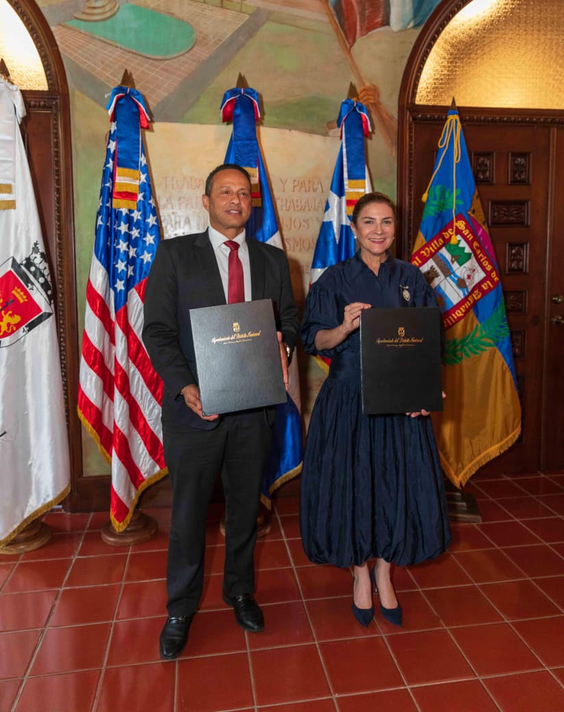 Santo Domingo y Aguadilla estrechan lazos con histórico acuerdo de cooperación