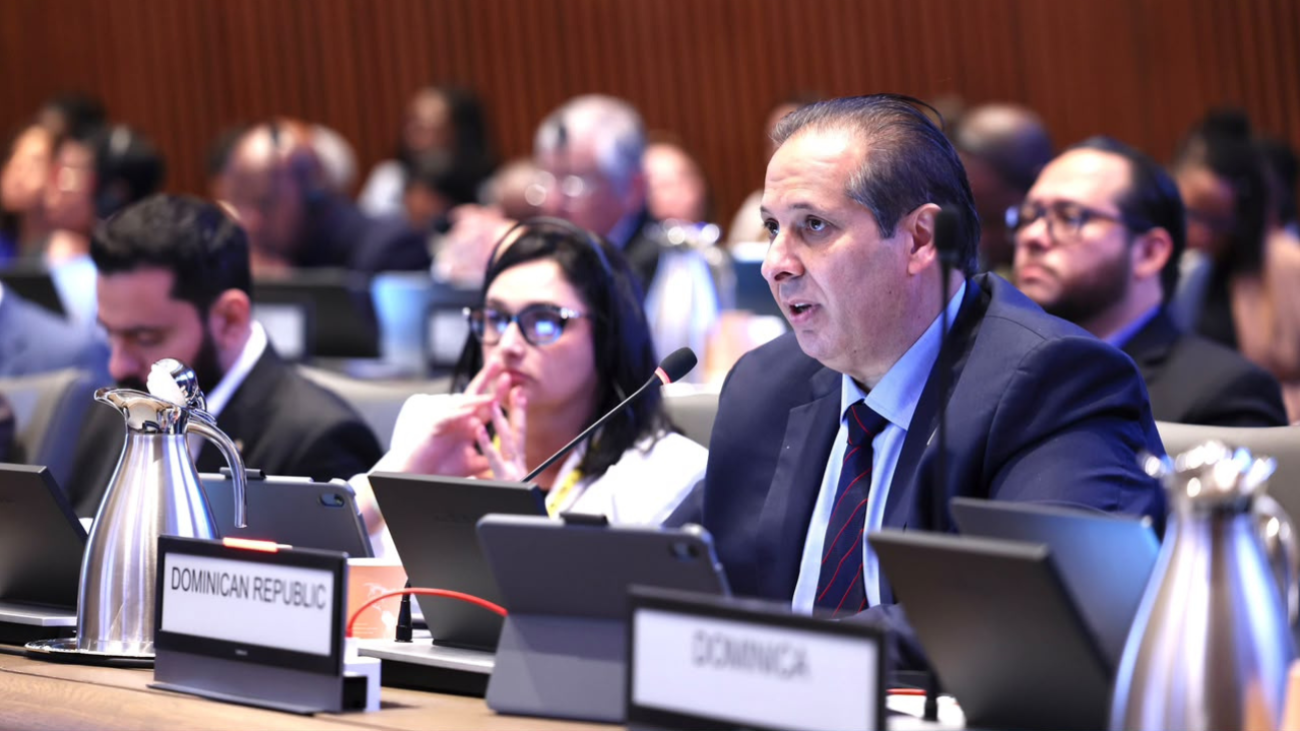 Ministro de Salud lleva prioridades de RD a reunión regional de la OPS