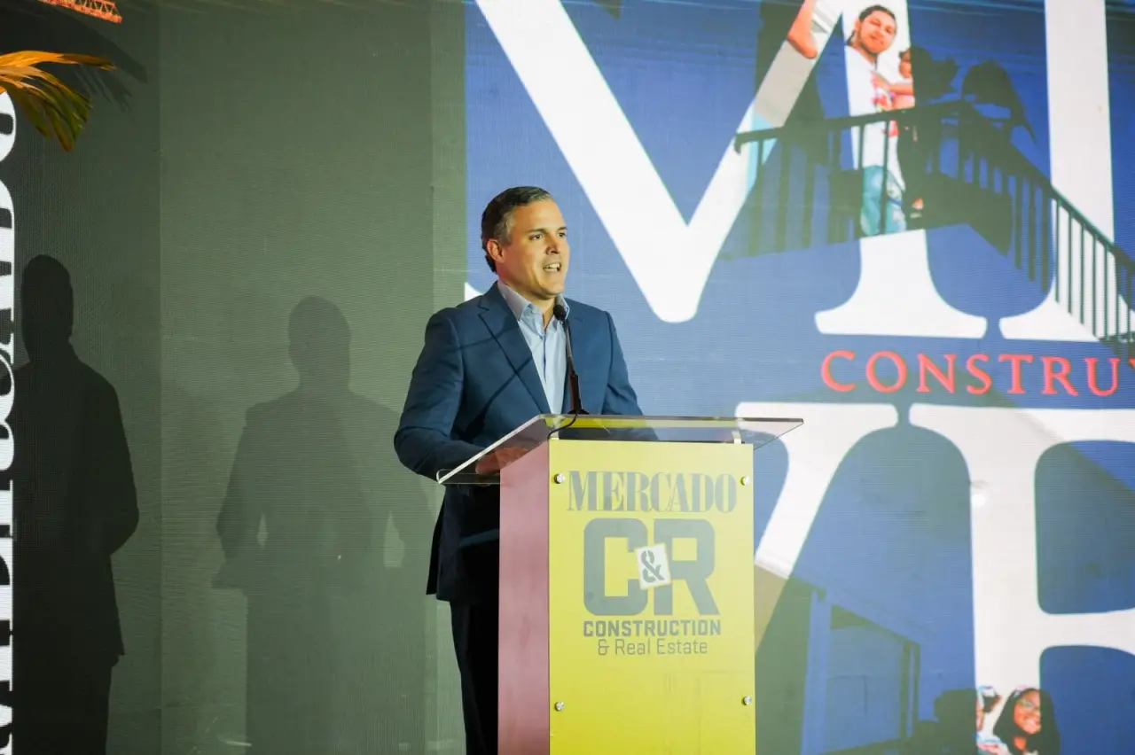 MIVED registra alza de 93 % en licencias de construcción y busca reducir permisos a 30 días