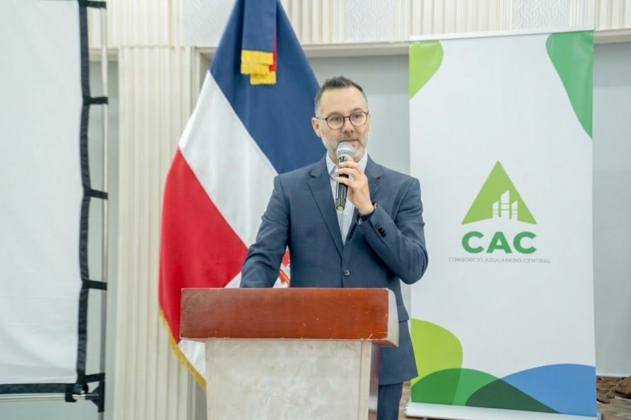 Consorcio Azucarero Central Barahona establece récord al cosechar 748 mil toneladas de caña y producir 81 mil toneladas de azúcar en zafra 2025-2026; empresa paga más de RD$1,040 millones al año a más de 3 mil 200 empleados