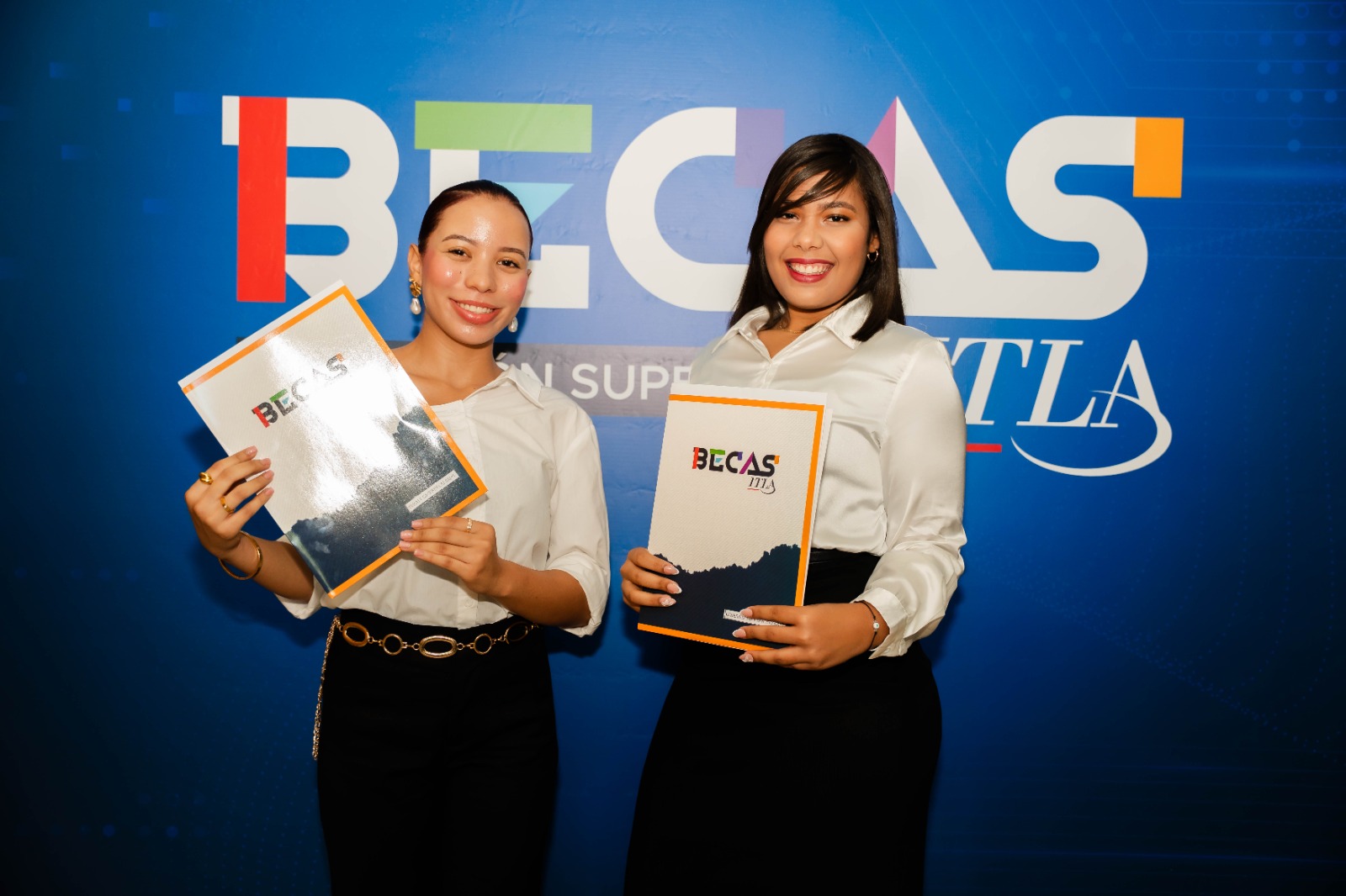 ITLA entrega 118 becas de Educación Superior durante su segunda convocatoria de 2026