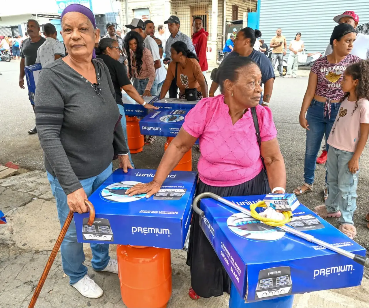 DASAC inicia programa para transformar más de 10 mil hogares en Santiago con estufas de gas