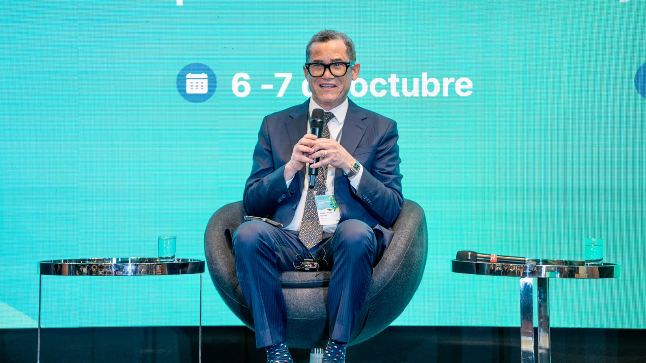 RD supera promedio regional en formalización y calidad del empleo, según BID
