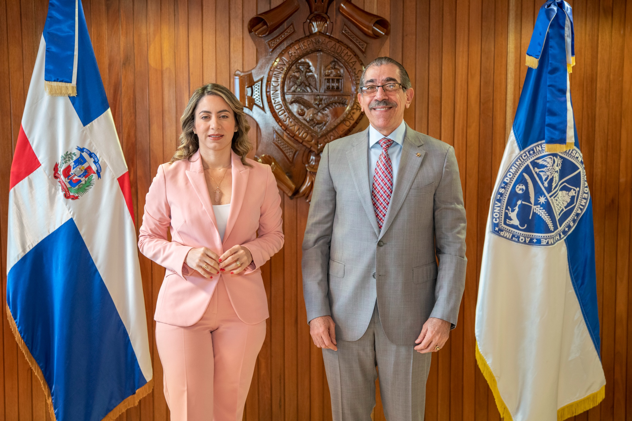 UASD y Ministerio de la Mujer unen esfuerzos para impulsar la igualdad y prevenir la violencia