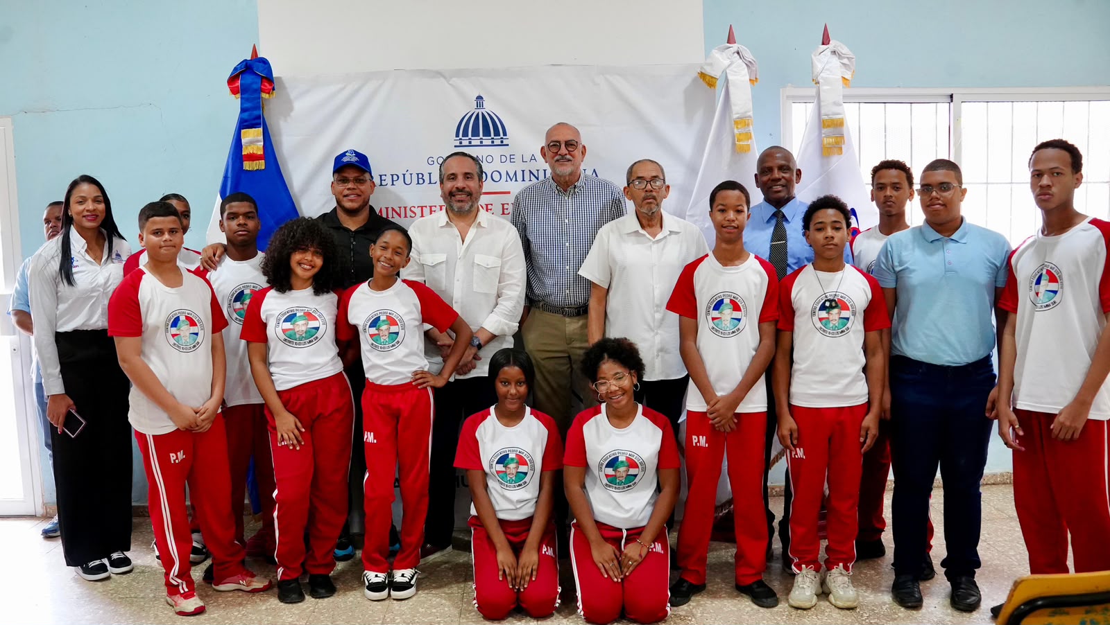INEFI entrega premios a ganadores del Torneo de Baloncesto Batalla de las Promociones 2026