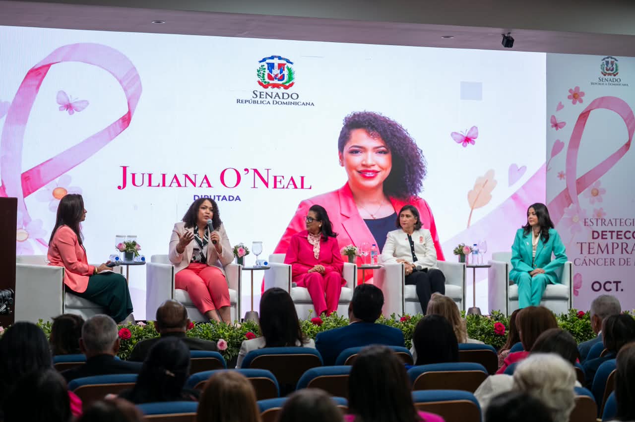 Senado realiza panel con sobrevivientes de cáncer de mama para promover la prevención
