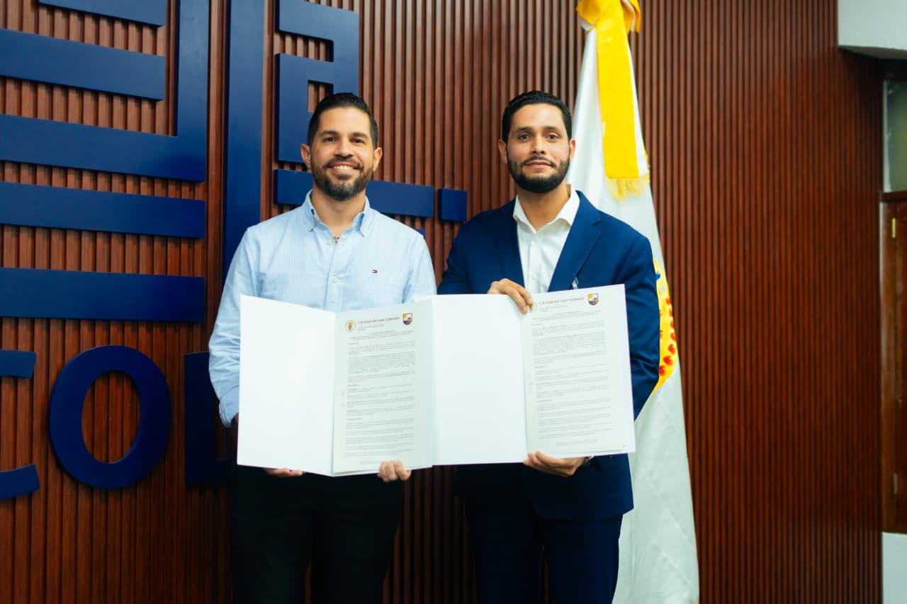 La Otra Banda establece su primer hermanamiento internacional con municipio de Puerto Rico
