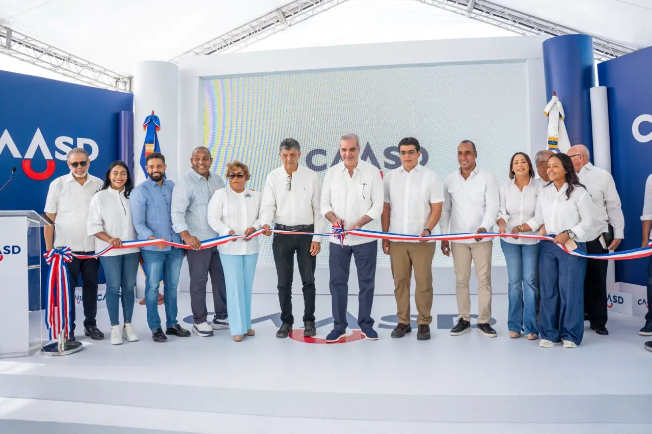 Gobierno entrega saneamiento de las cañadas El Indio y Buenos Aires con inversión de RD$188.6 millones