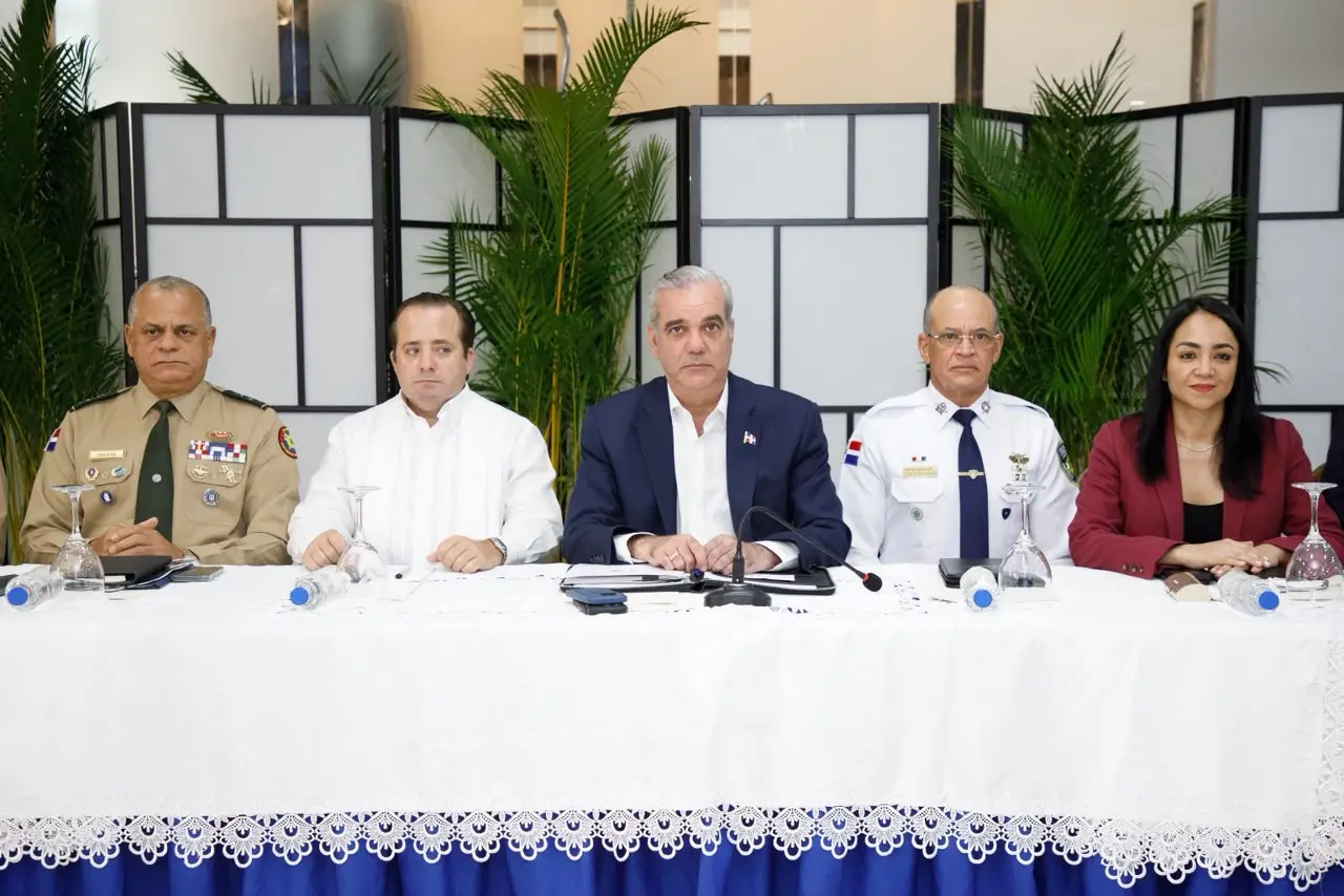 Abinader encabeza reunión para evaluar avances del Plan de Seguridad Ciudadana