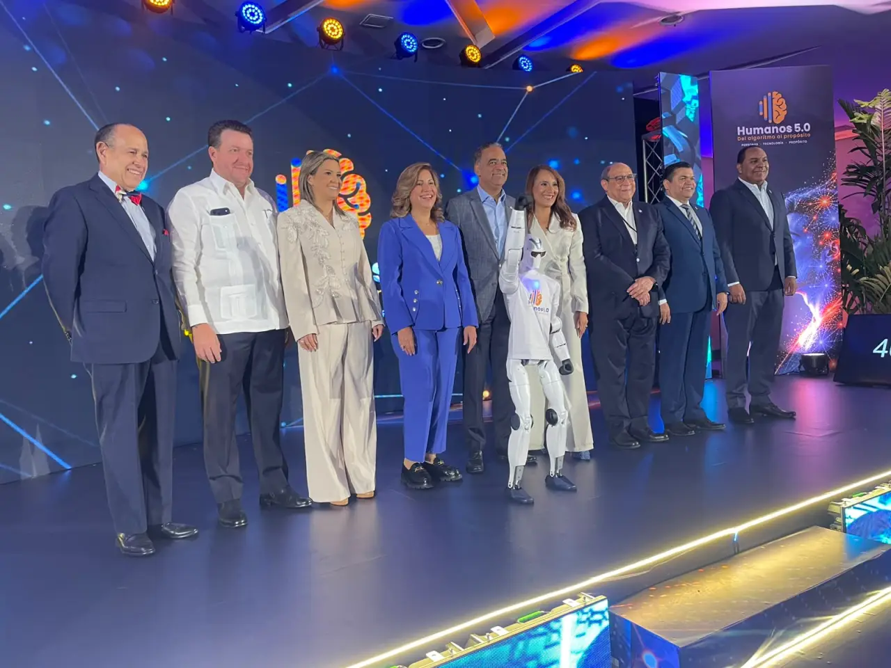 Proponen impulsar el talento y la innovación para convertir la IA en oportunidades para RD