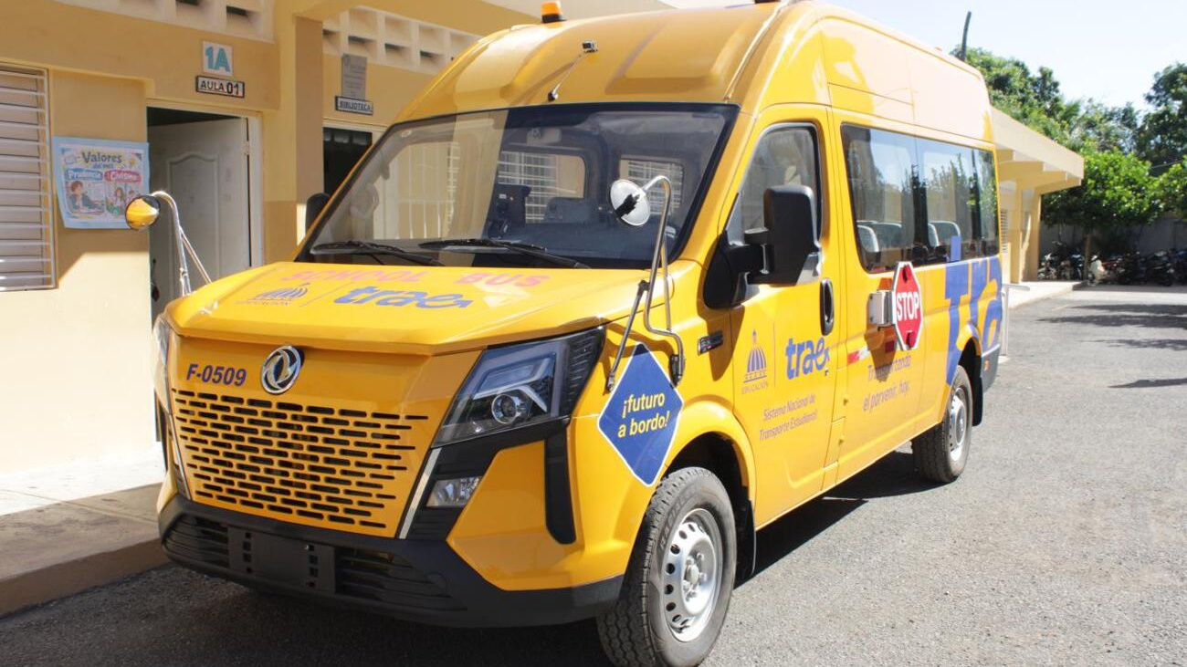 TRAE incorpora nueva ruta de transporte escolar en Villa Tapia